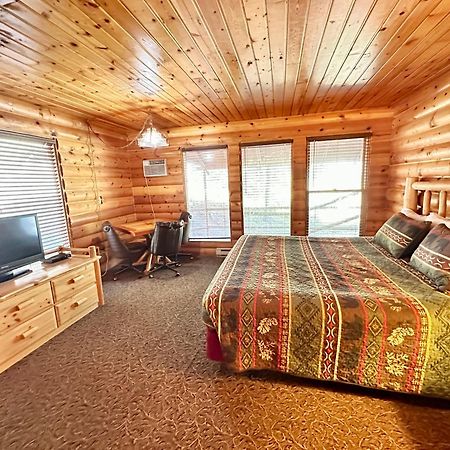The Lodge At Lolo Hot Springs Экстерьер фото